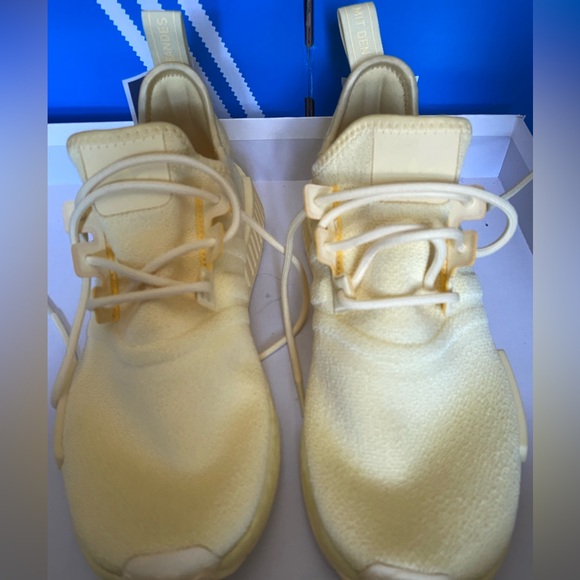 Adidas Originals [9] NMD_R1 Sneakers - Picture 4 of 13